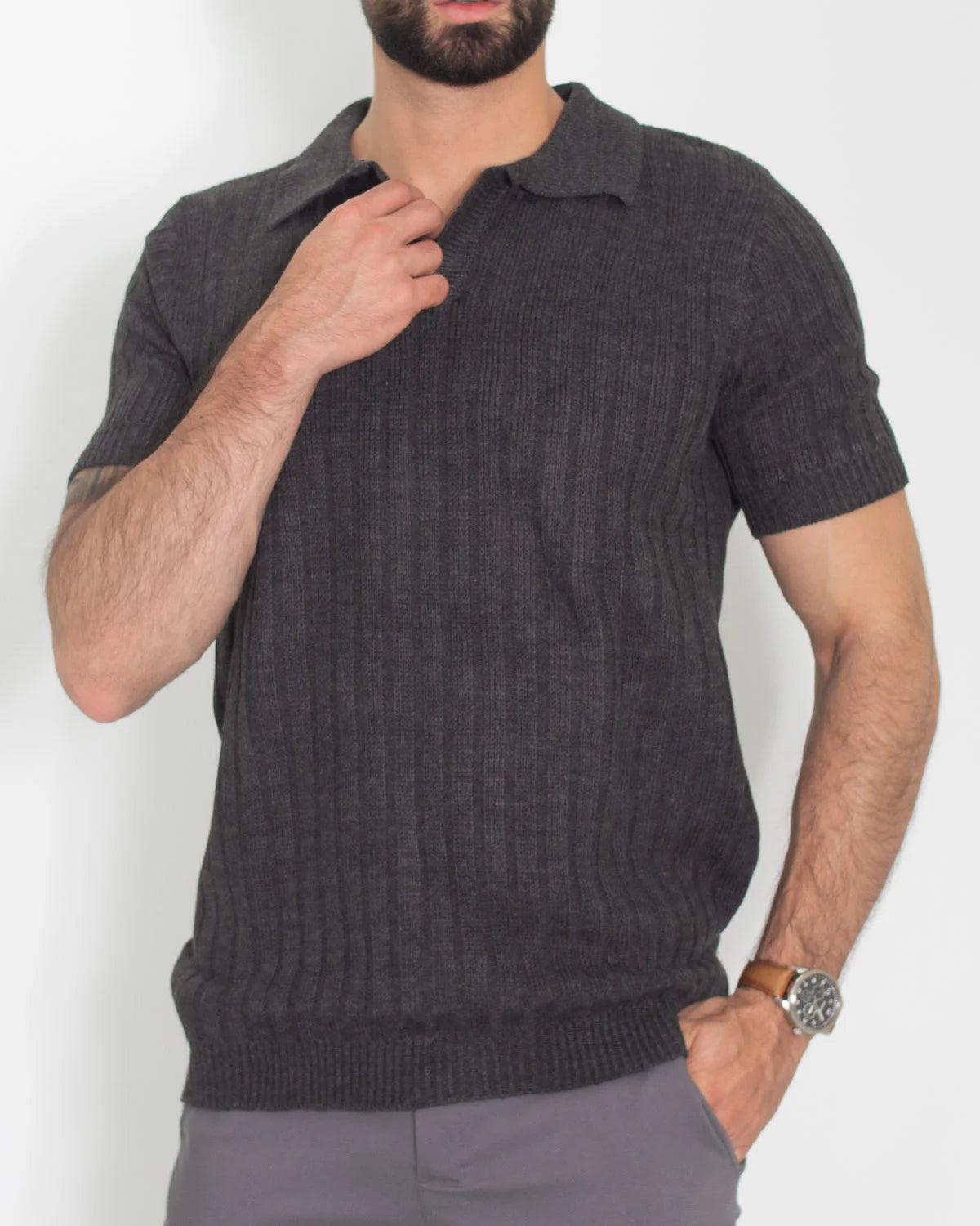 Camiseta Tipo Polo Tejida Gris