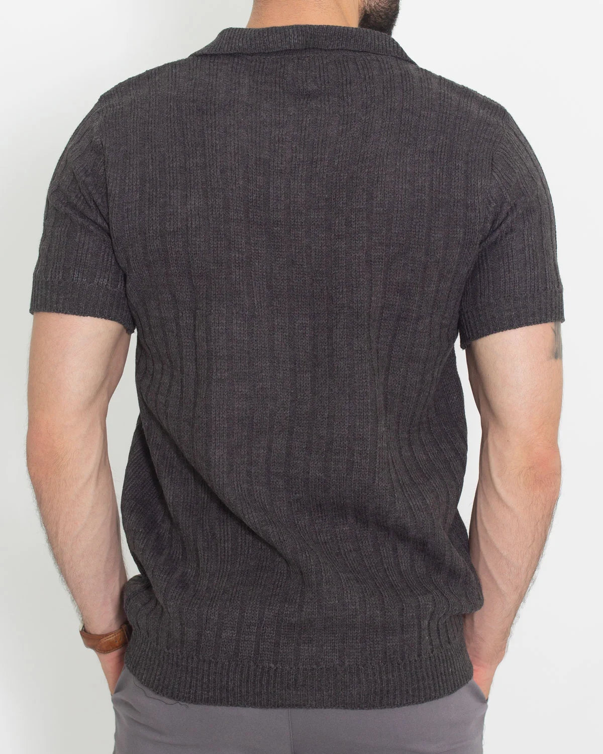 Camiseta Tipo Polo Tejida Gris