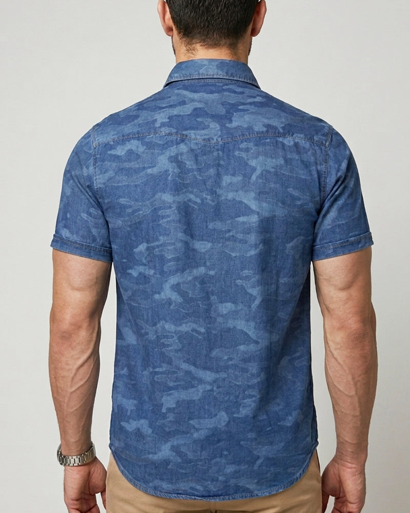 Flexible Light Gray Short-Sleeve Shirt