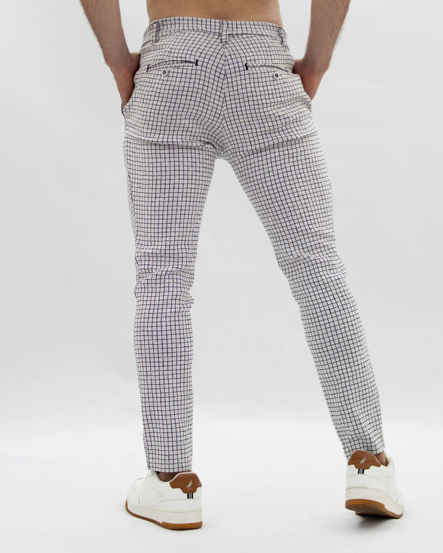 Pantalón Flexible Cuadros Blancos