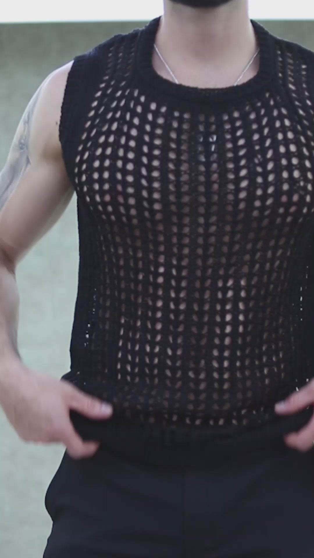 Camiseta Malla Tejido Artesanal Negra